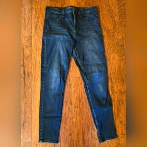 A&F women's skinny jean